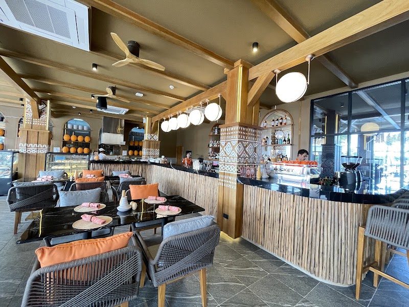 79 Beach Club & Resort