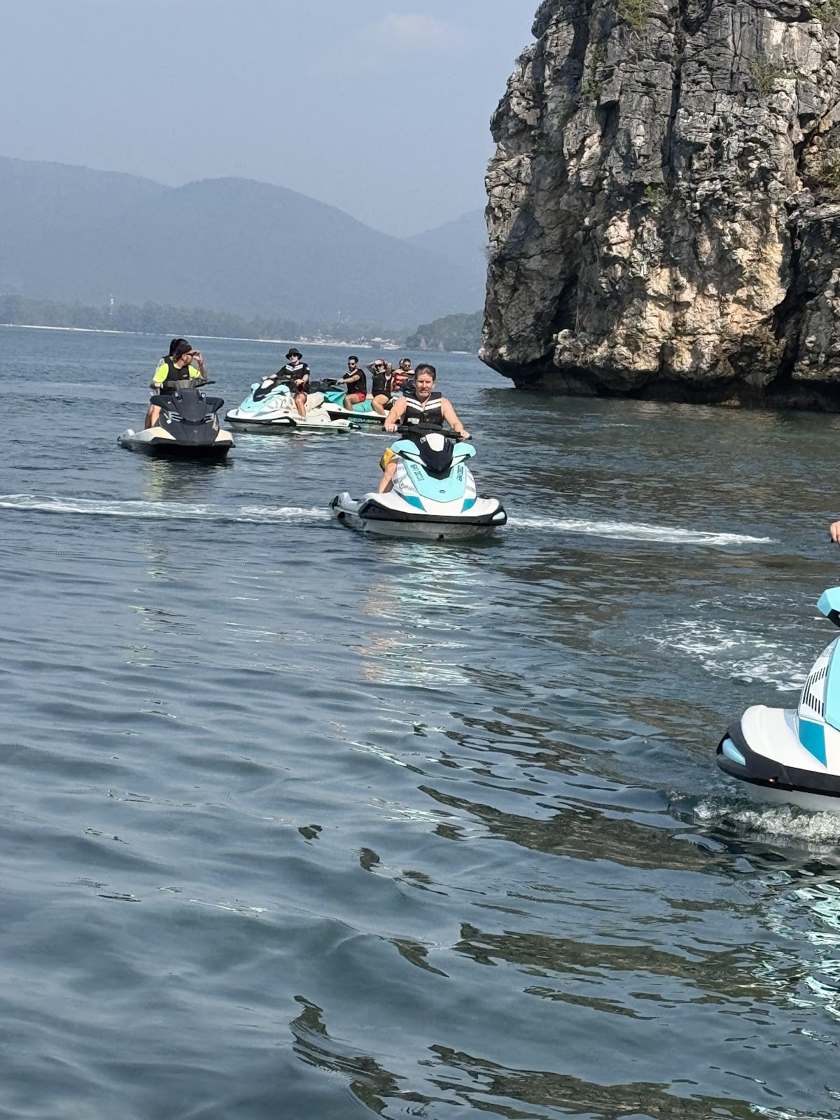 Adrenaline Vibes Watersports - Gallery image 4