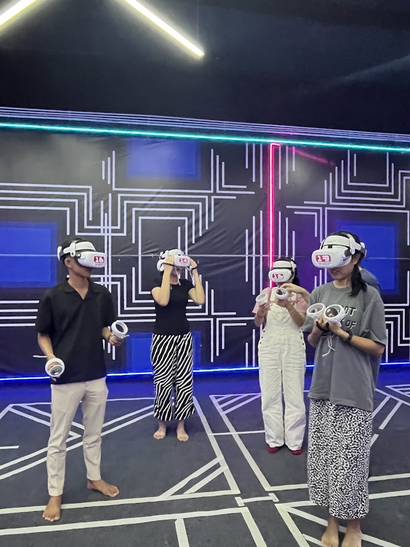Another World VR Arena - Gallery image 2
