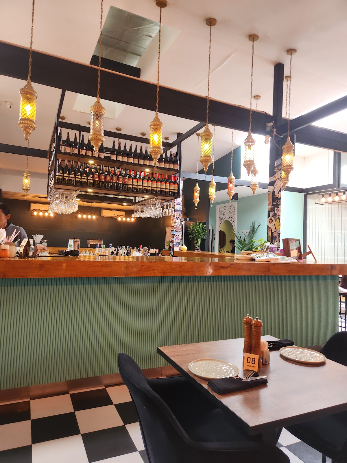 Baraca Mediterranean Restaurant - Gallery image 5