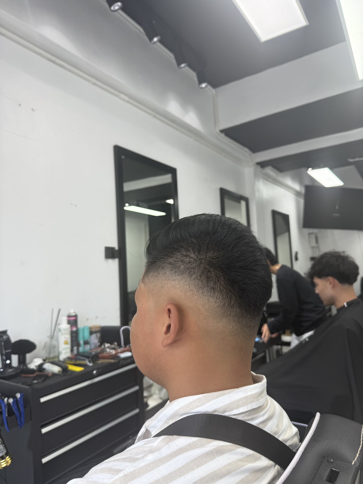 Barbershop Haircut & Shave - Gallery image 4
