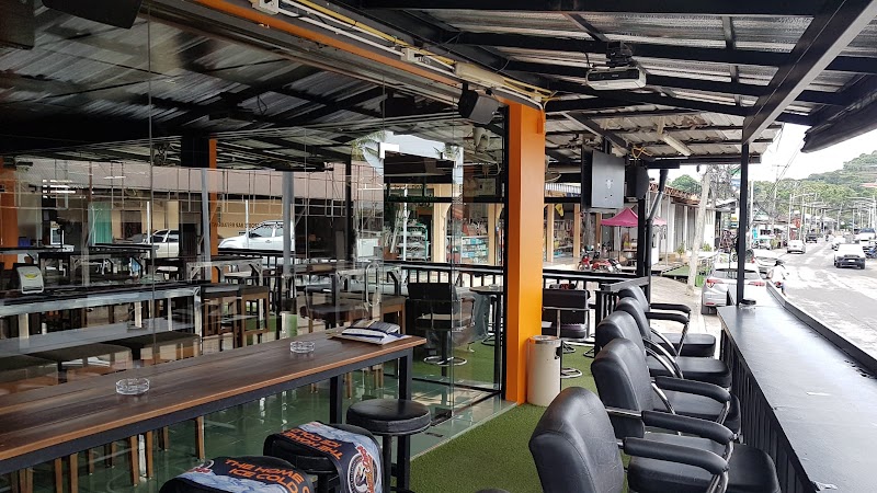 Black Duck Sports Bar