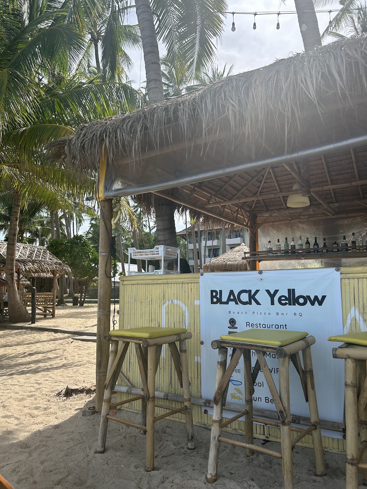 Black Yellow Restaurant and Bar