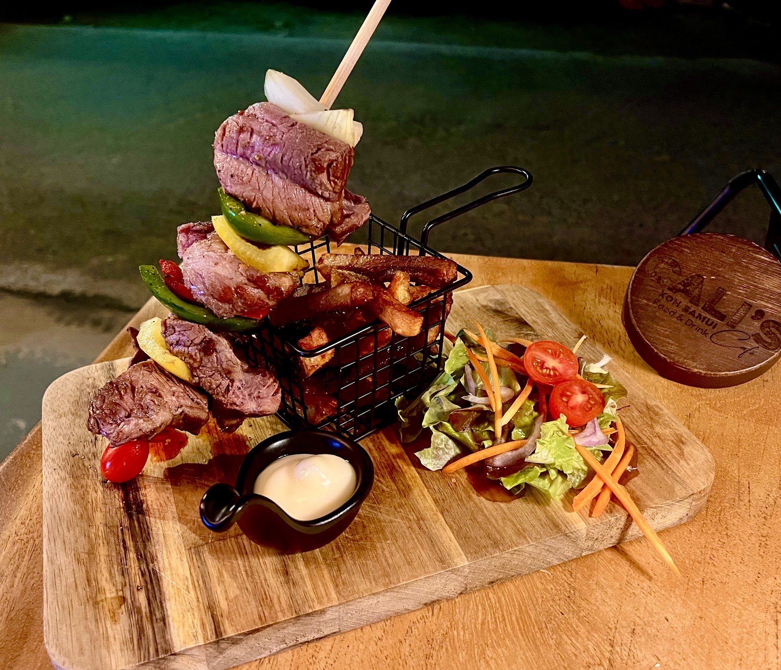 Cali's Café & Resto