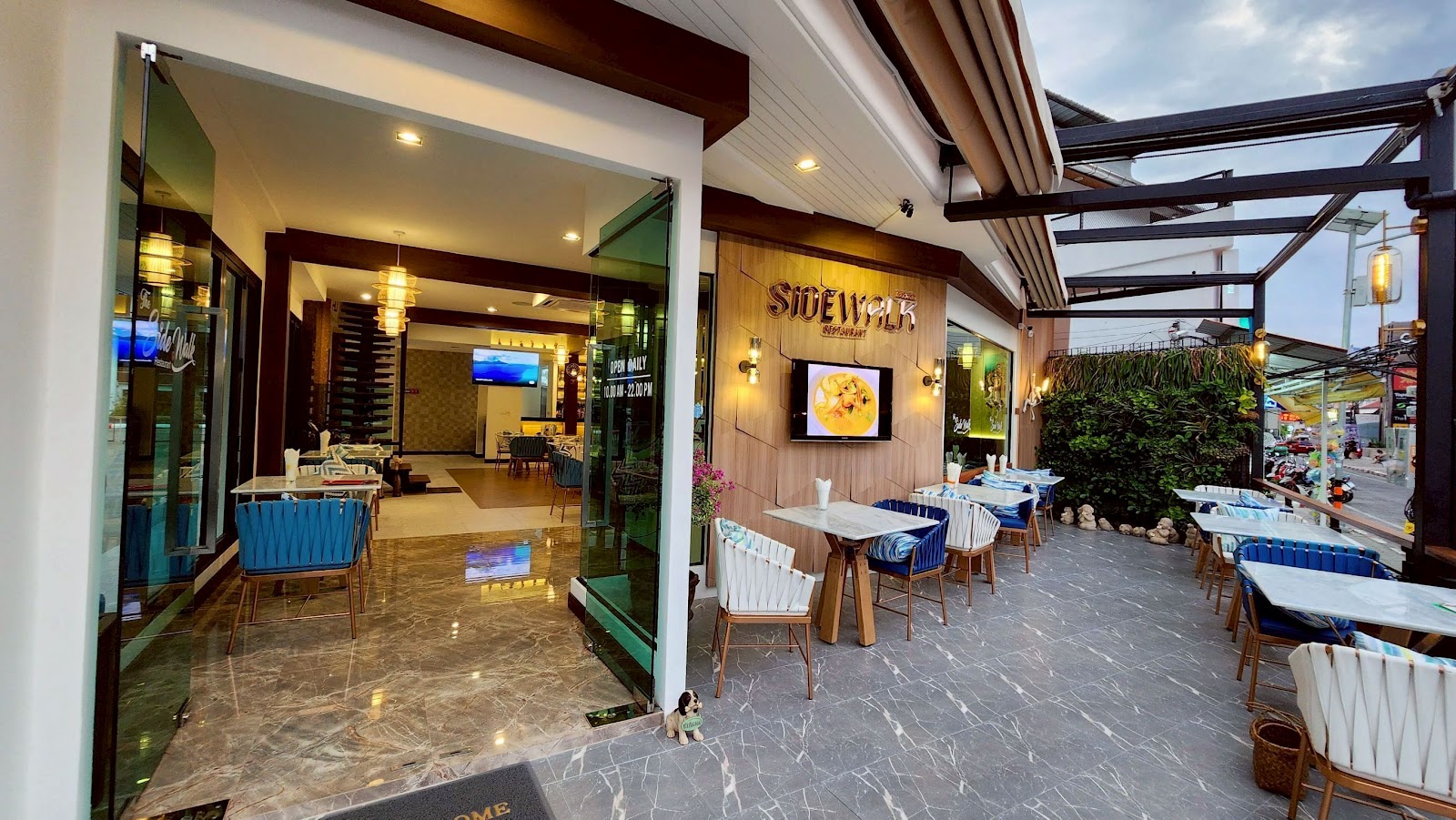 Chaweng Khaosan Restaurant - Gallery image 4