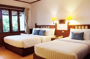 Coral Cliff Beach Resort - Gallery image 5