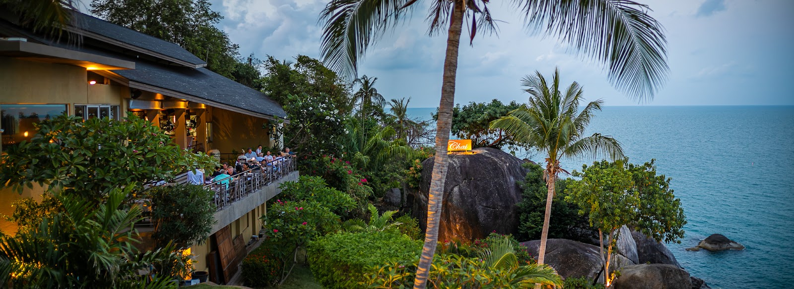 Coral Cliff Restaurant & Bar