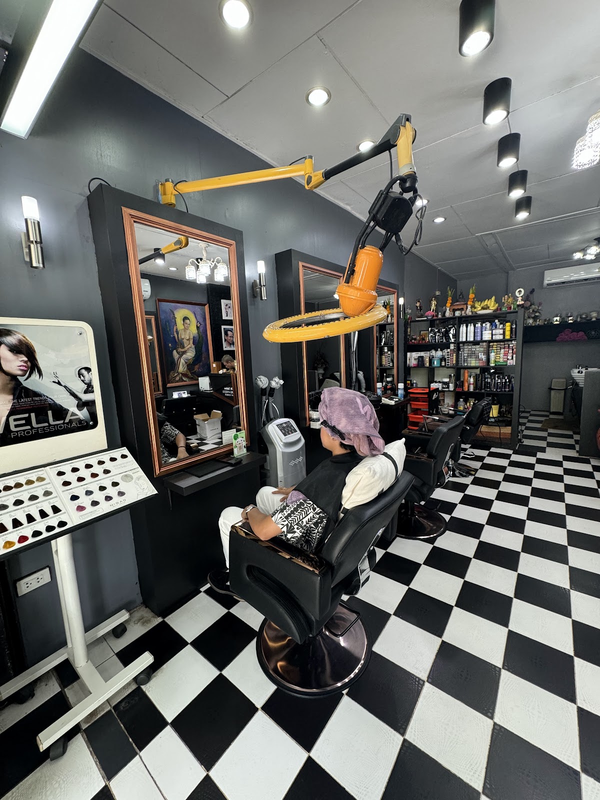 De' Salon