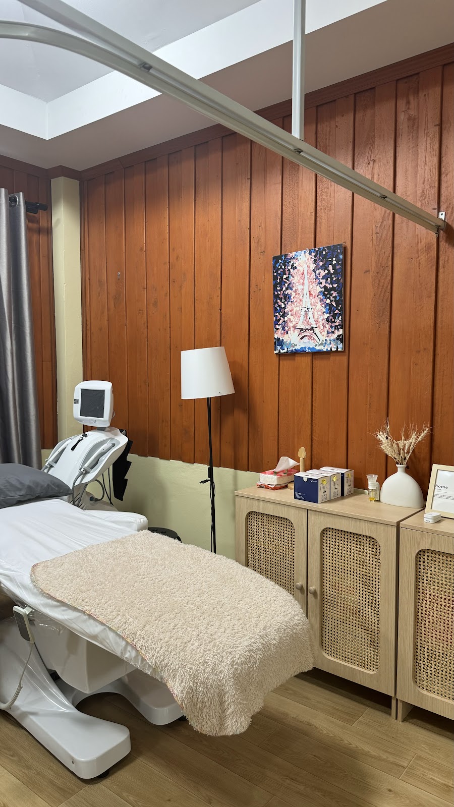Dr. Give Clinic
