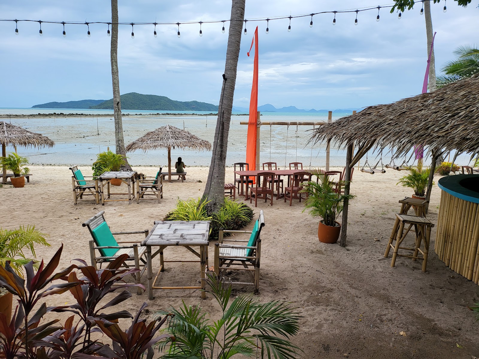 Elixir Beach Club