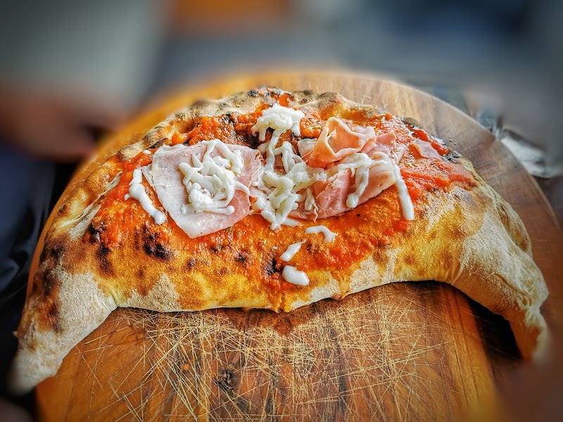 Four Black Pizzeria & Coffee House - Gallery image 2