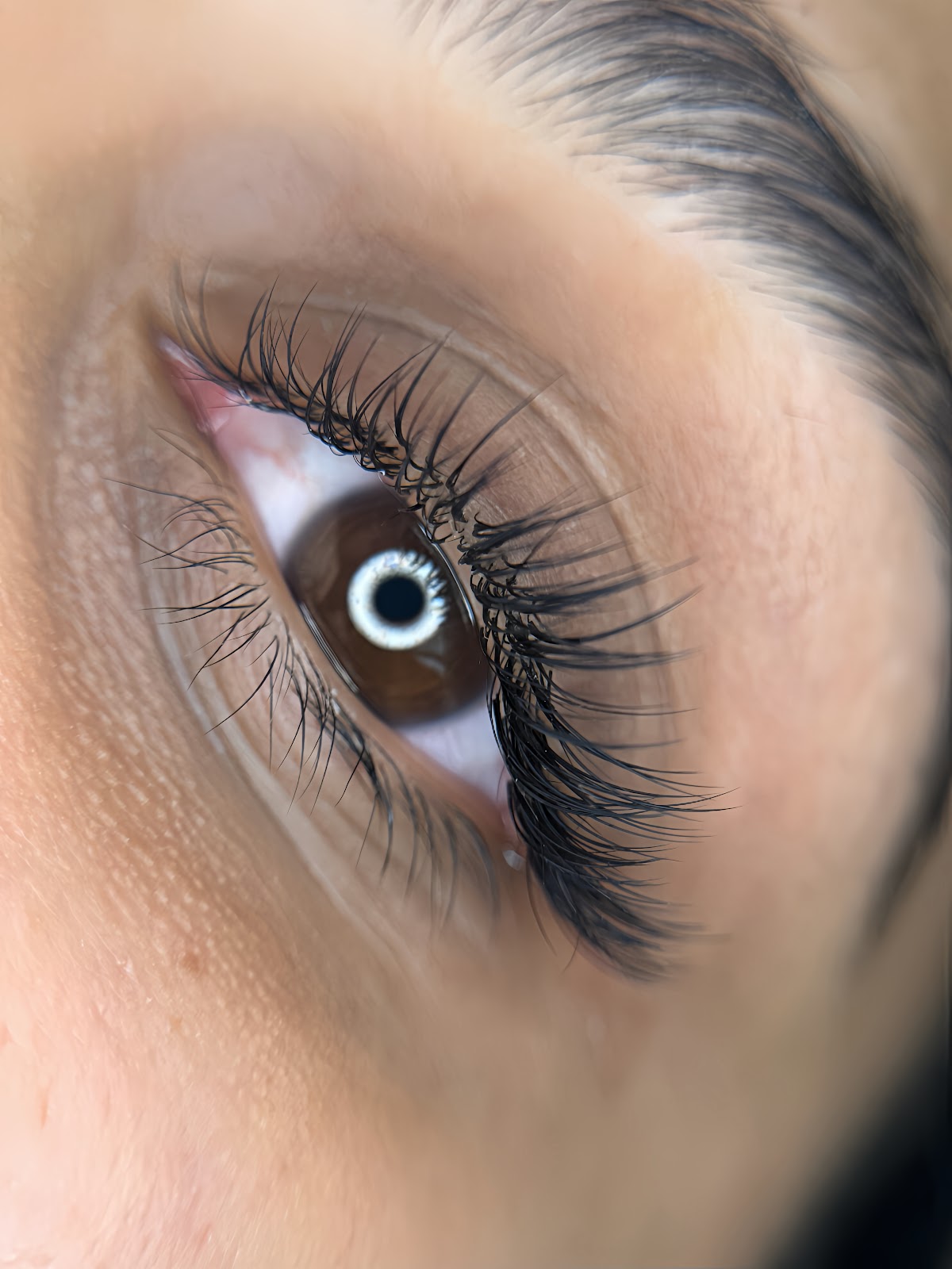 Golden Studio Nails & Eyelashes - Gallery image 4