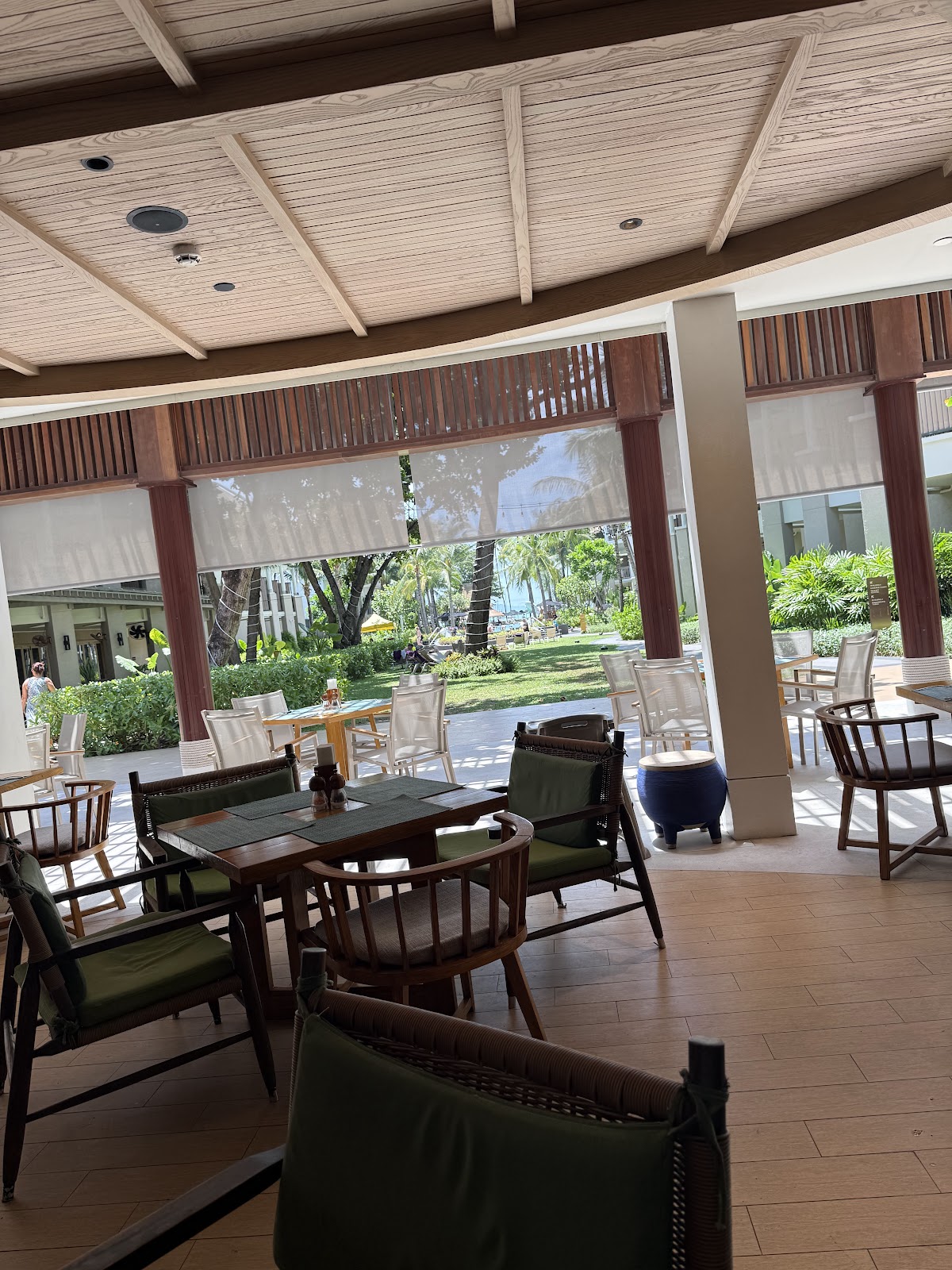Holiday Inn Essence Bar & Lounge - Gallery image 5
