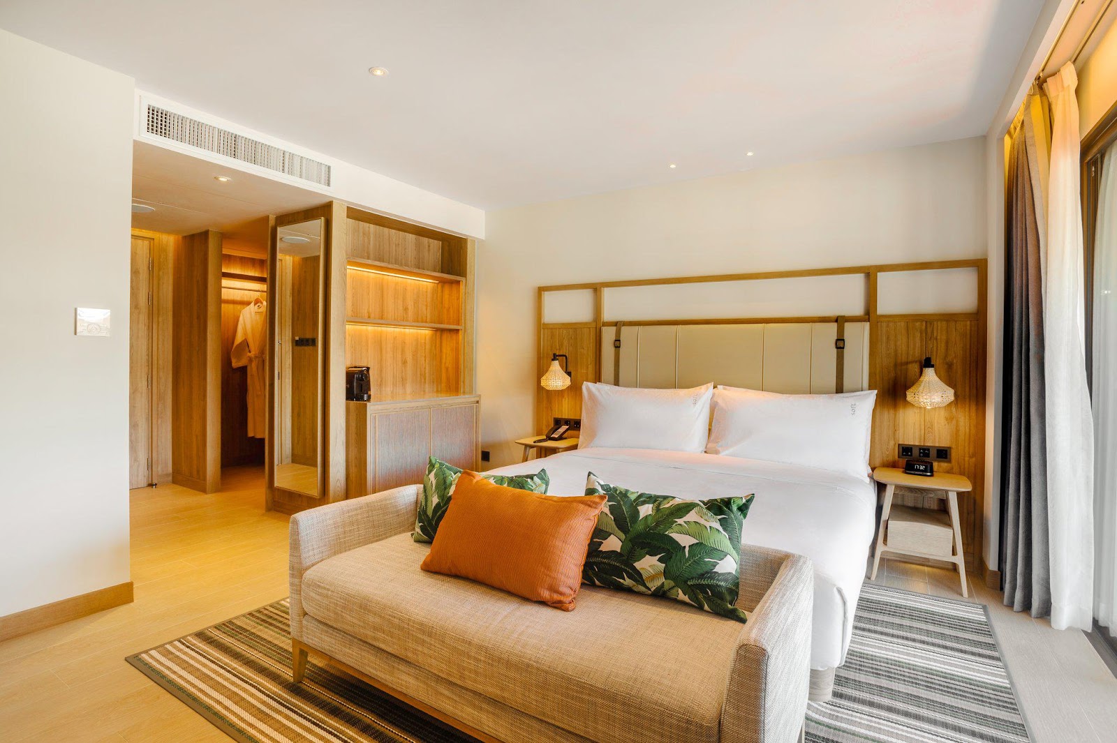 Holiday Inn Resort