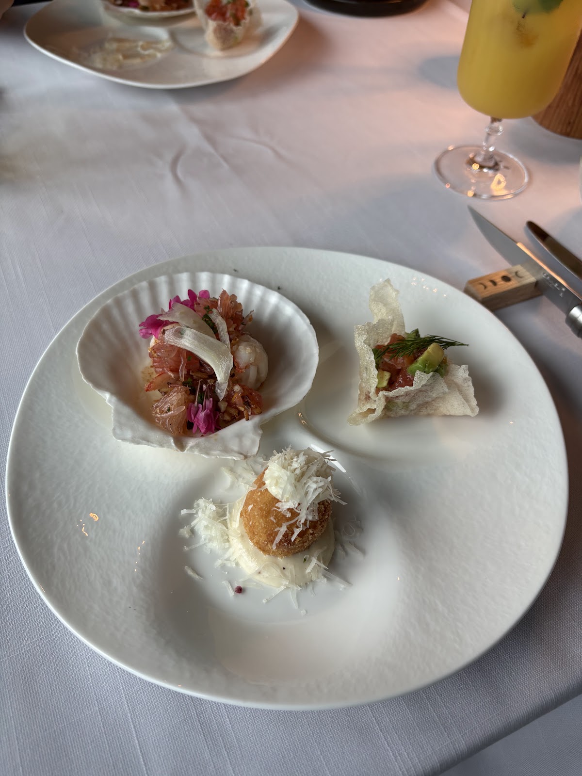 Jahn Restaurant