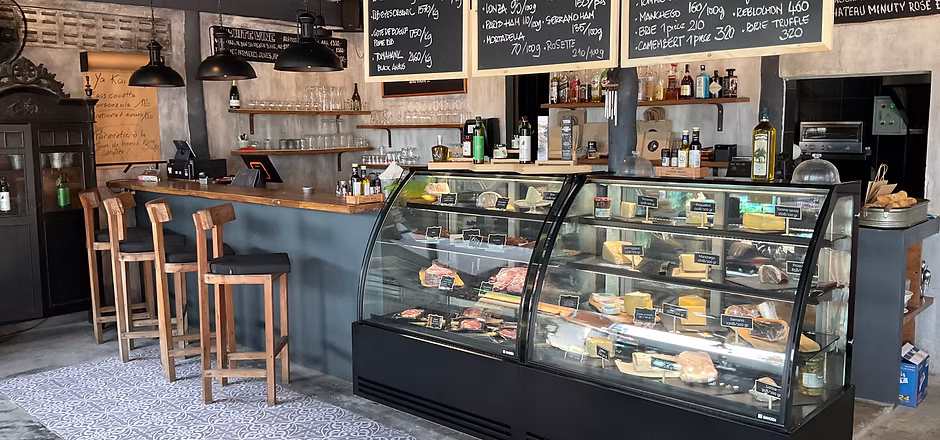 Karma Deli - Gallery image 6