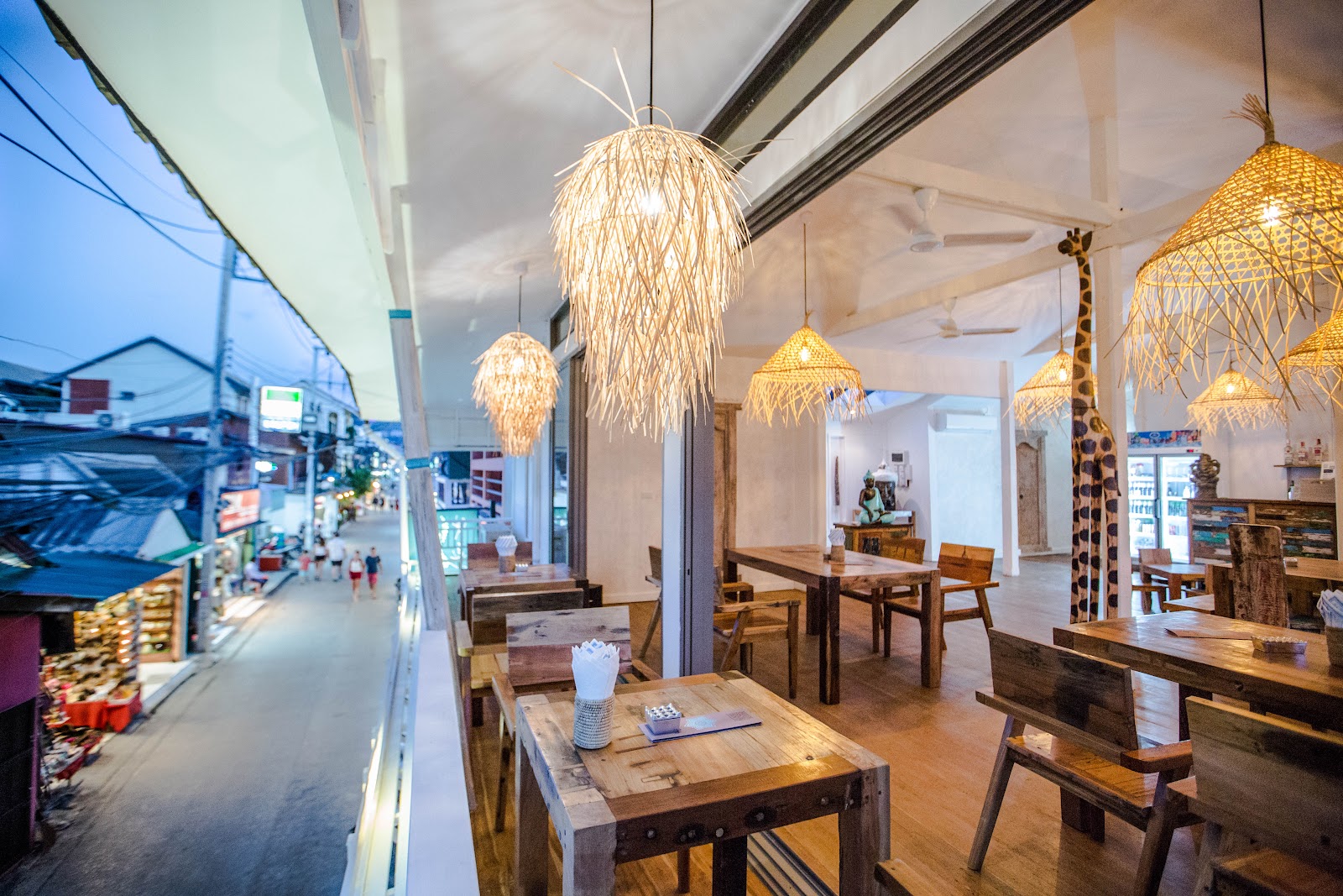 Karma Sutra Bar And Kitchen