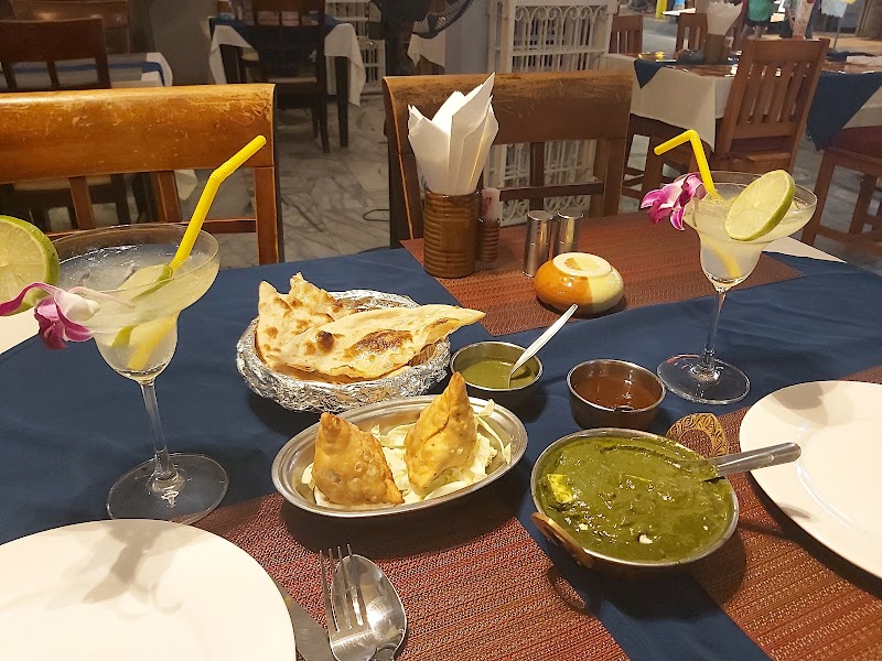 Kohinoor Indian Restaurant - Gallery image 2