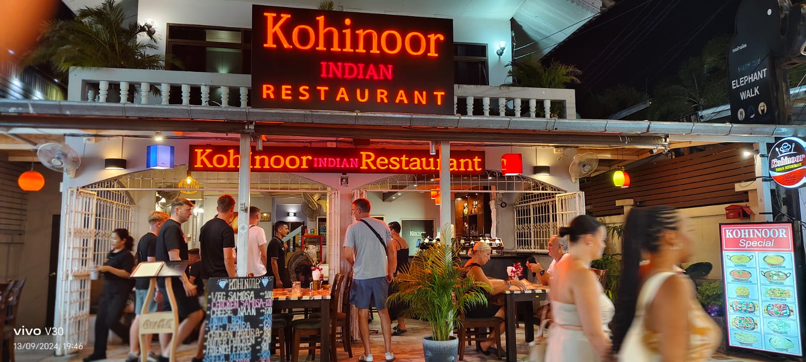 Kohinoor Indian Restaurant