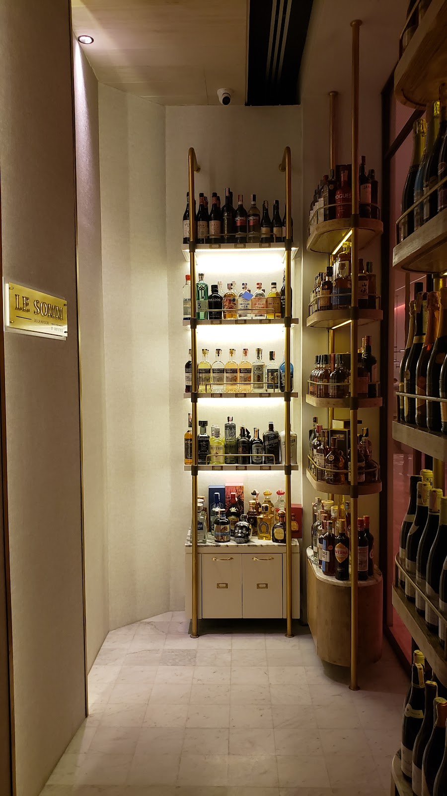 Le Somm De La Maison By Godfather - Gallery image 5