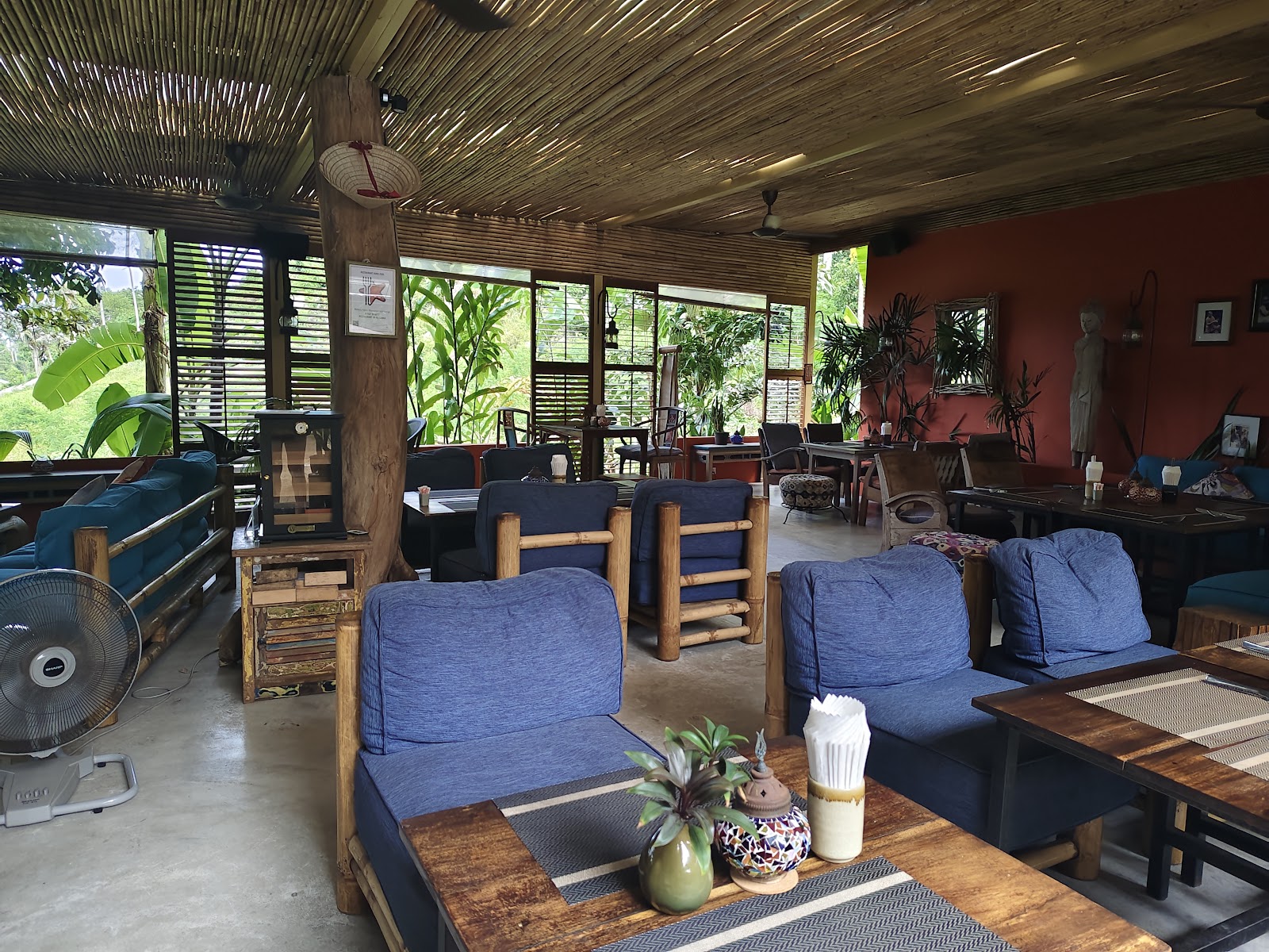 Mekong Fusion Restaurant & Lounge