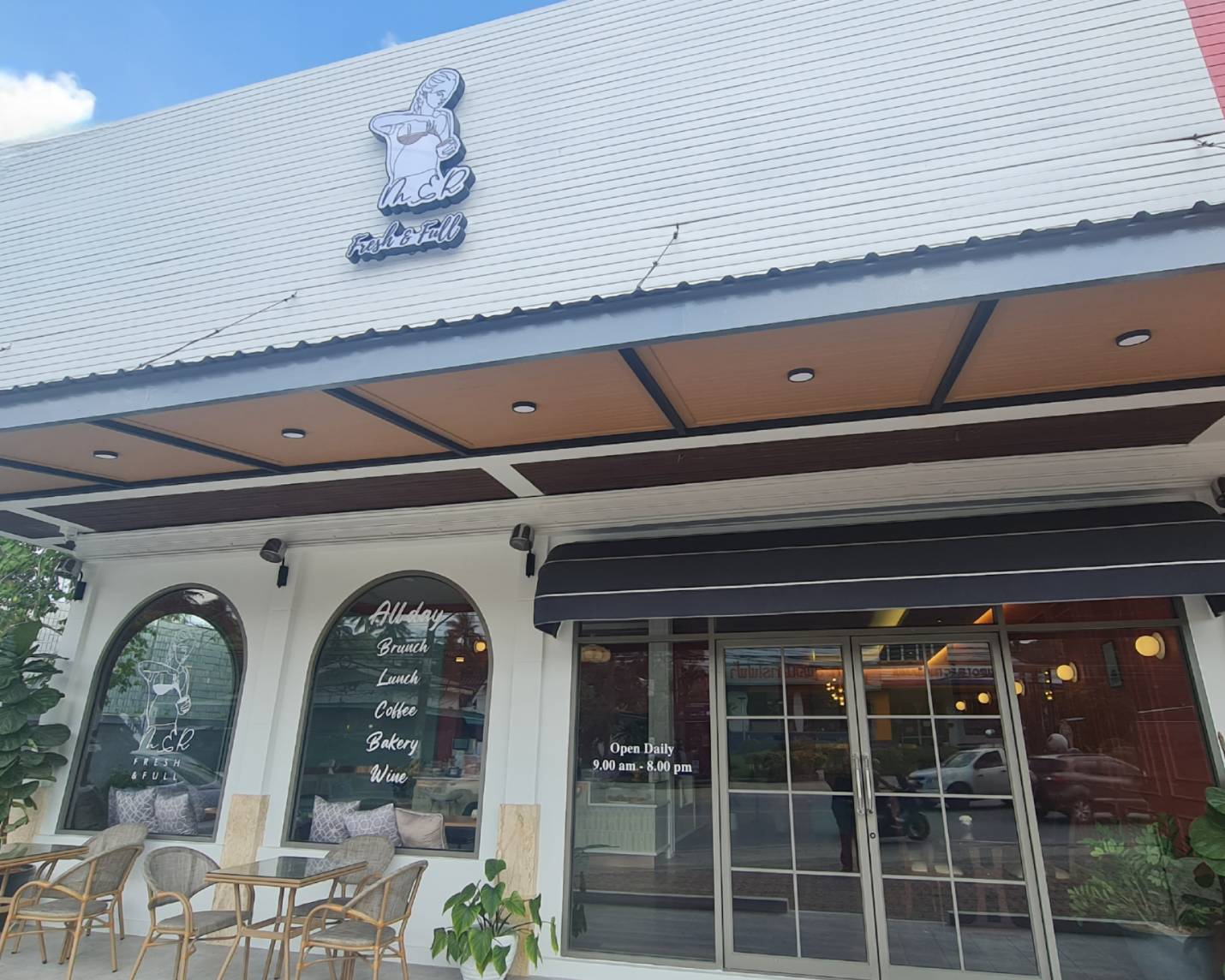 Merit Life Cafe & Restaurant