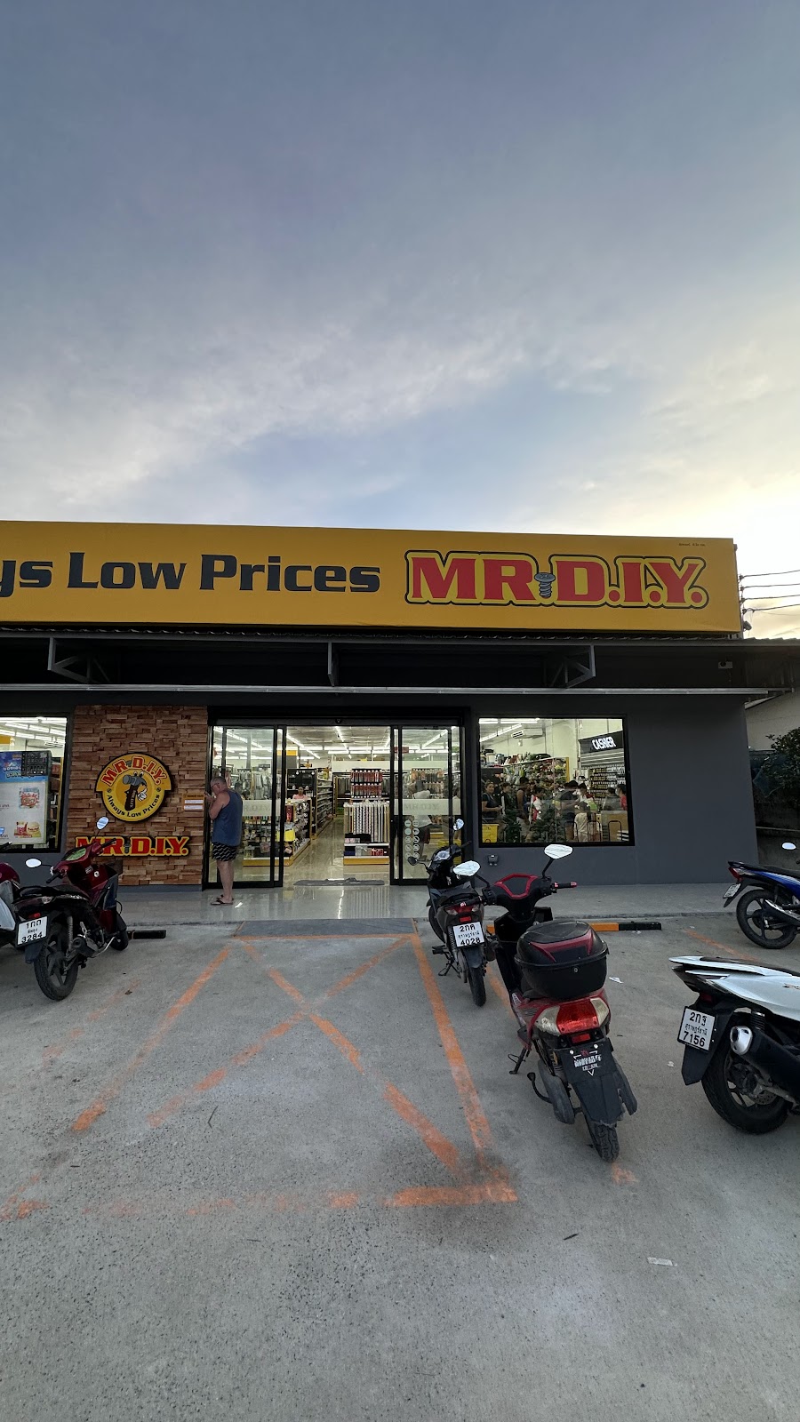 Mr. DIY