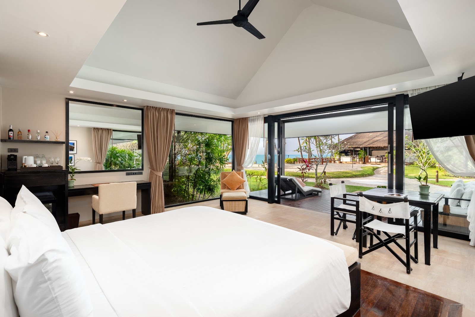Nikki Beach Beach Club