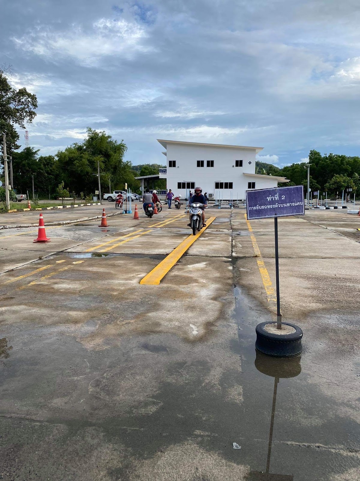Nutchaya Driving School - Gallery image 4