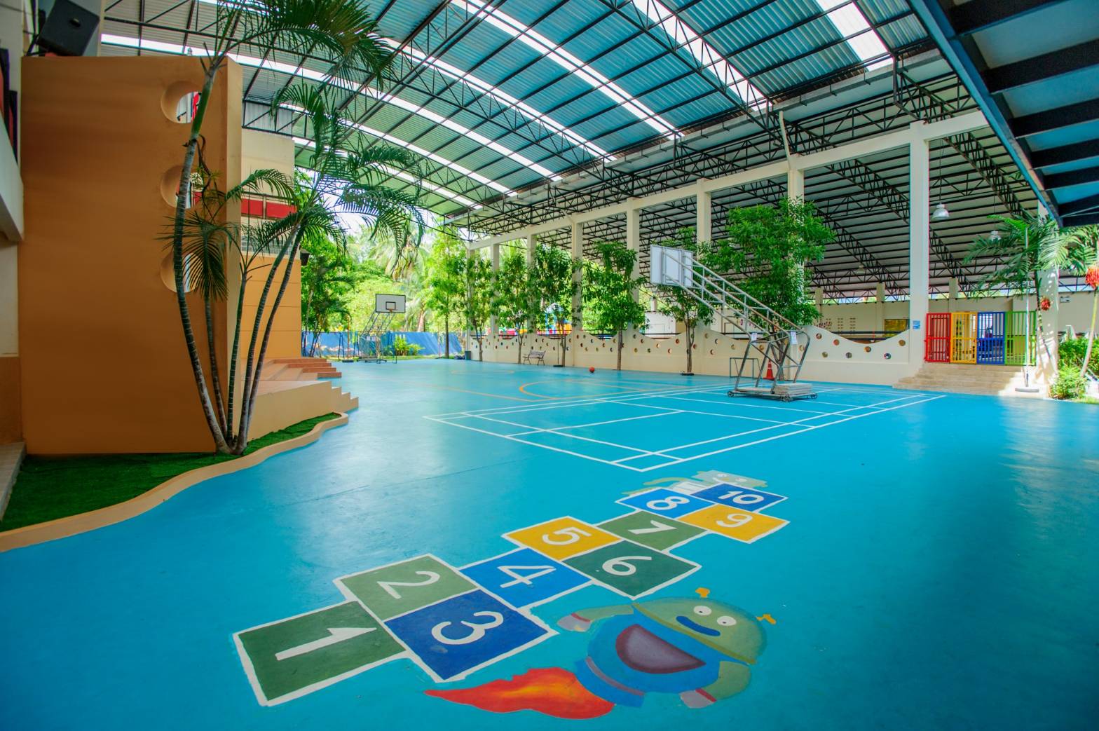 Oonrak Koh Samui School