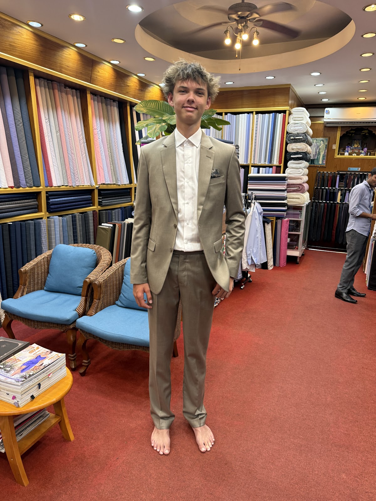 Royal King International Suits - Gallery image 5