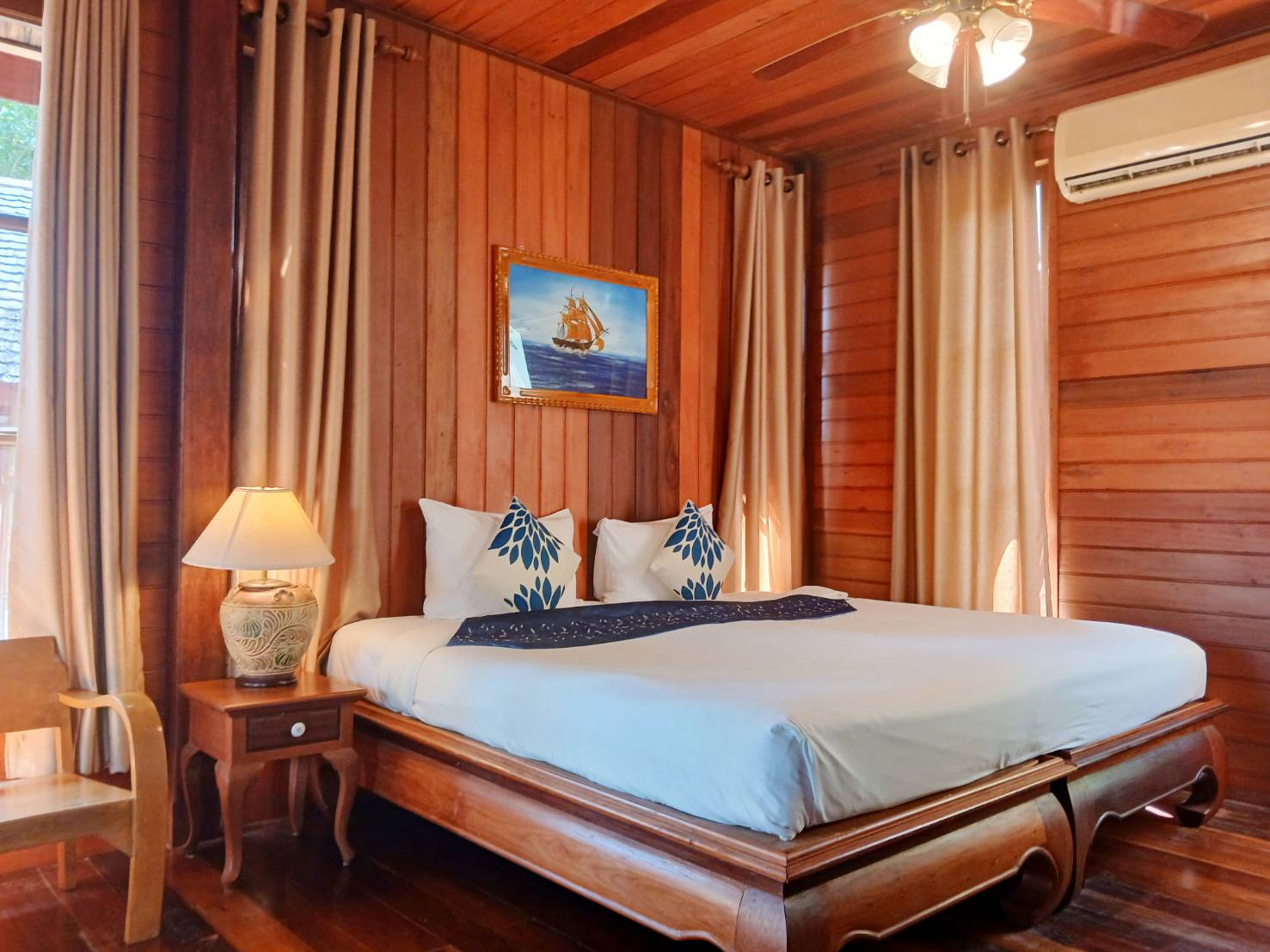 Samui Wooden Hill Resort