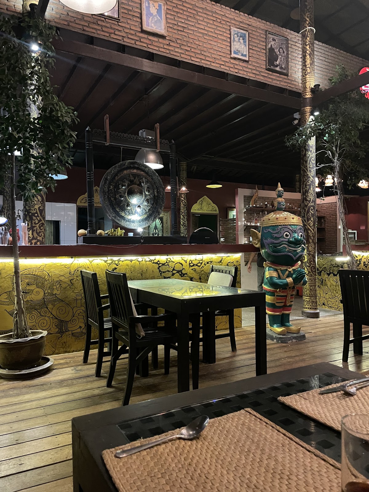 SIAM Restaurant