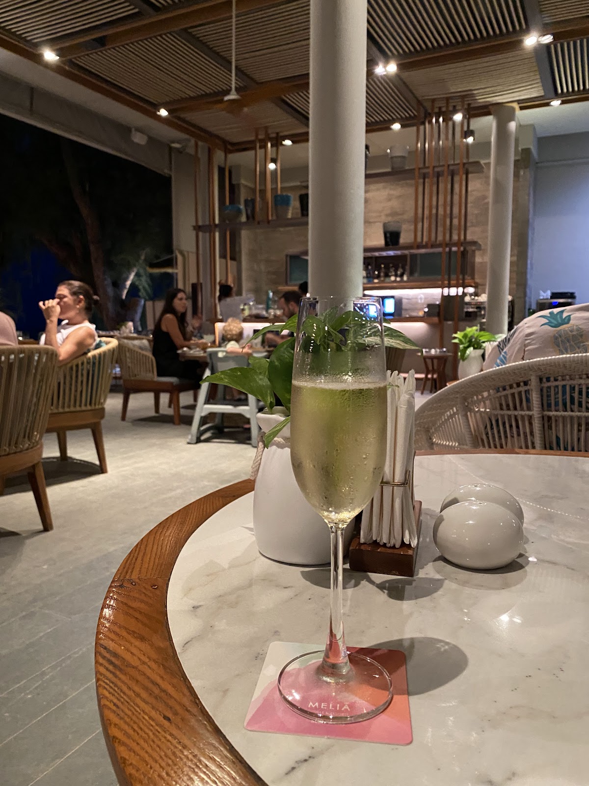 The Breeza Beach Restaurant - Gallery image 4