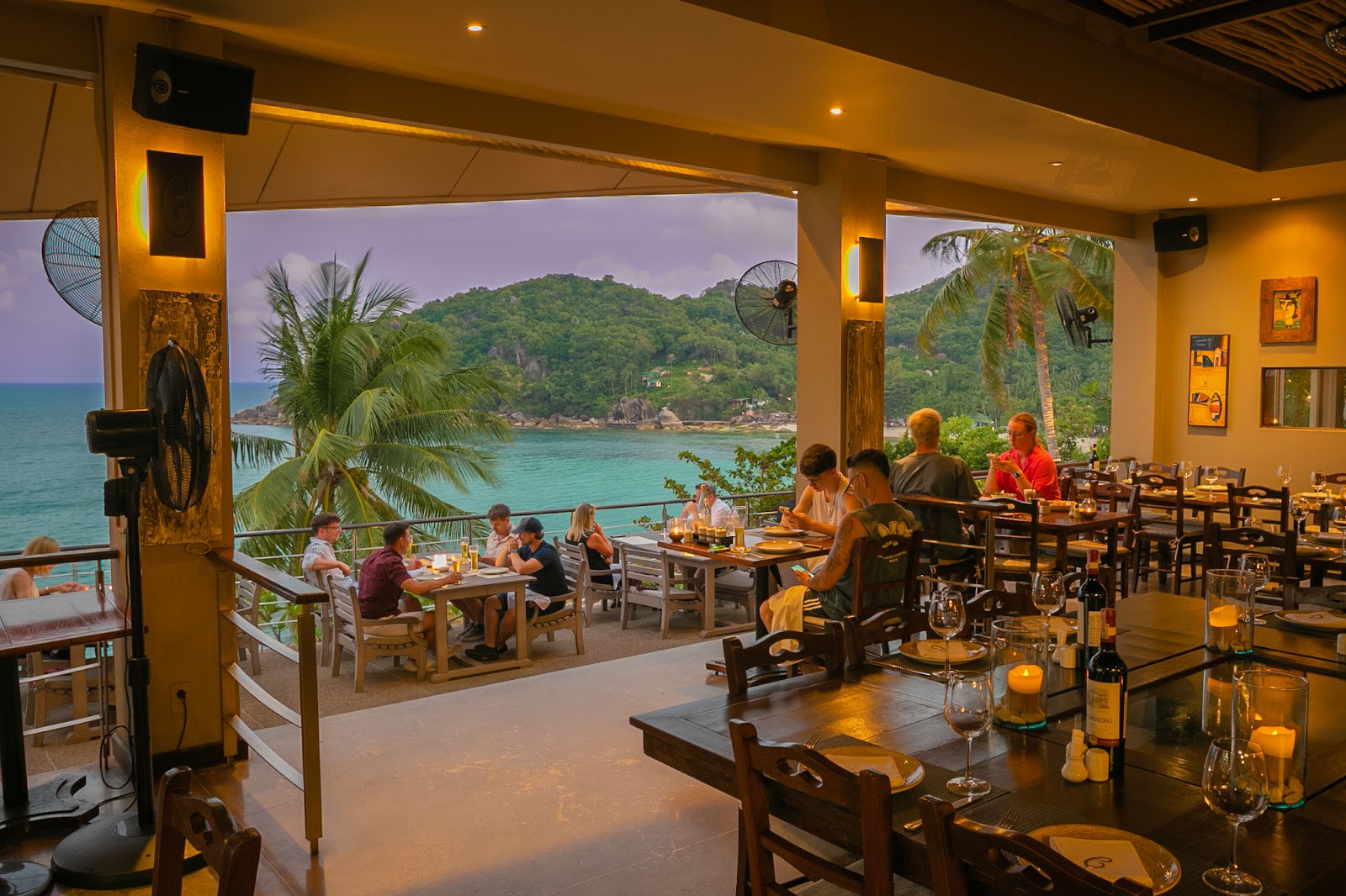 The Cliff Bar & Grill