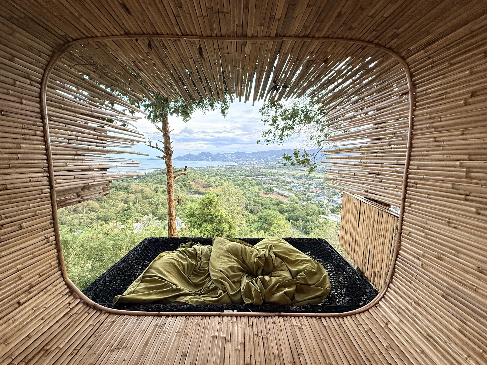 The Cocoon: Viewpoint Restaurant
