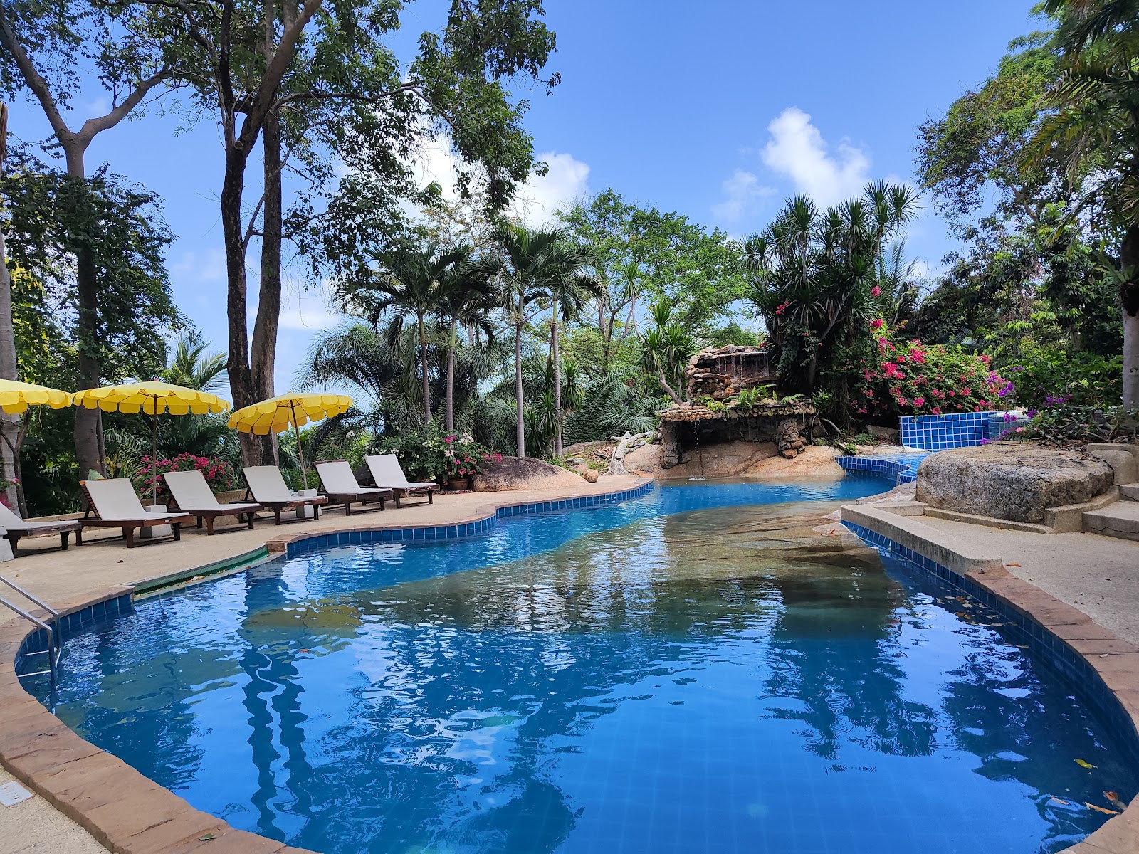 The Fair House Beach Resort & Hotel