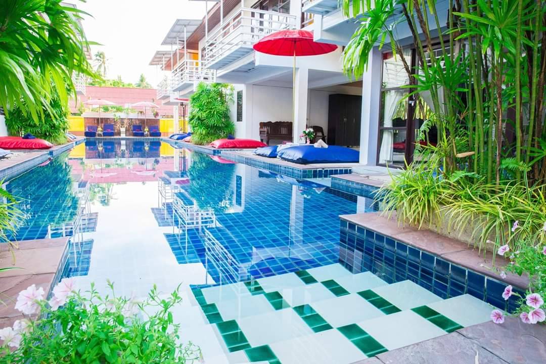 The Florist Resort