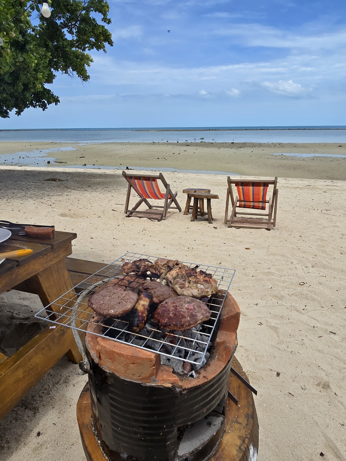 The Reef Bar & Restaurant