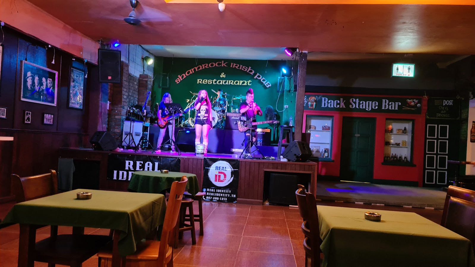 The Shamrock Irish Pub - Gallery image 5