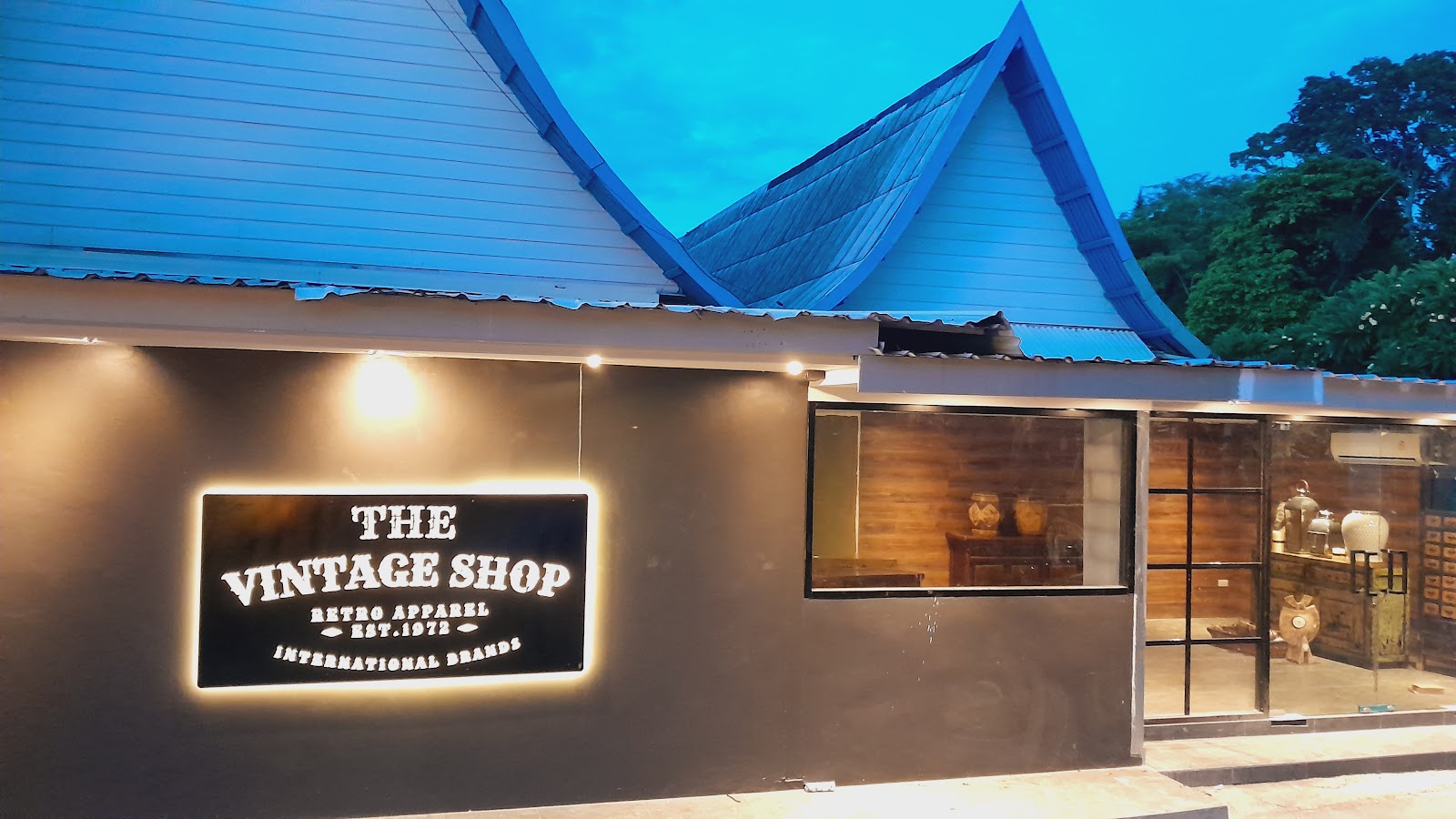 The Vintage Shop