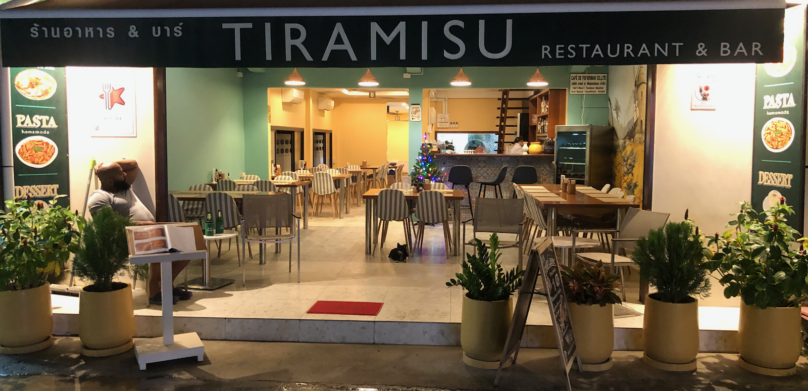 Tiramisu Restaurant & Bar