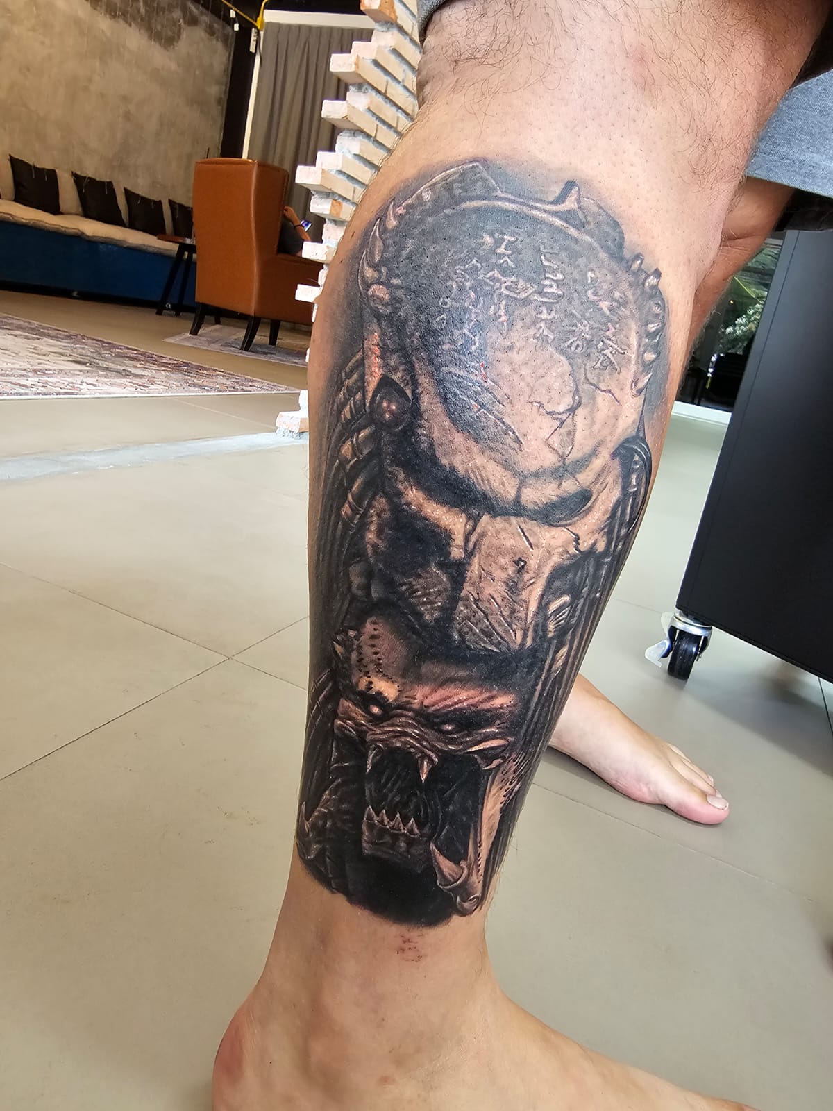 TOMMY BLACK INK - Gallery image 5