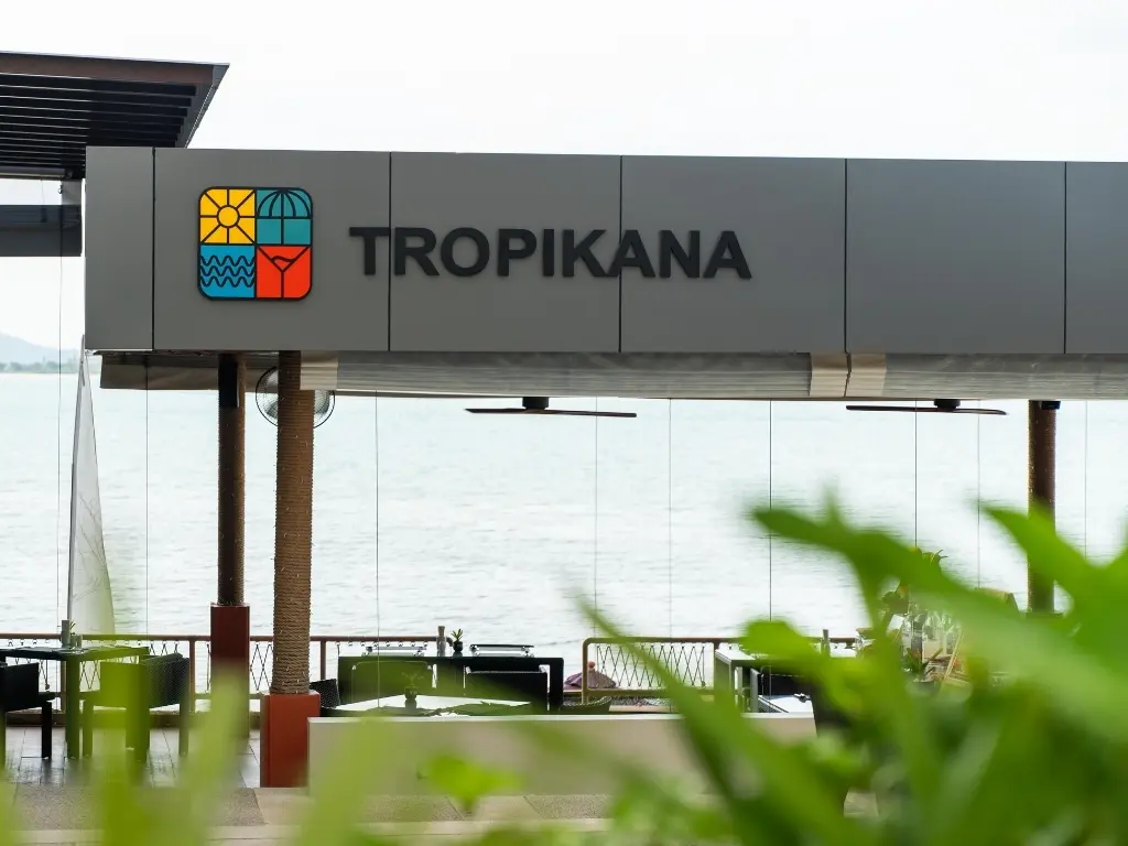 Tropikana Beach Bistro - Gallery image 6