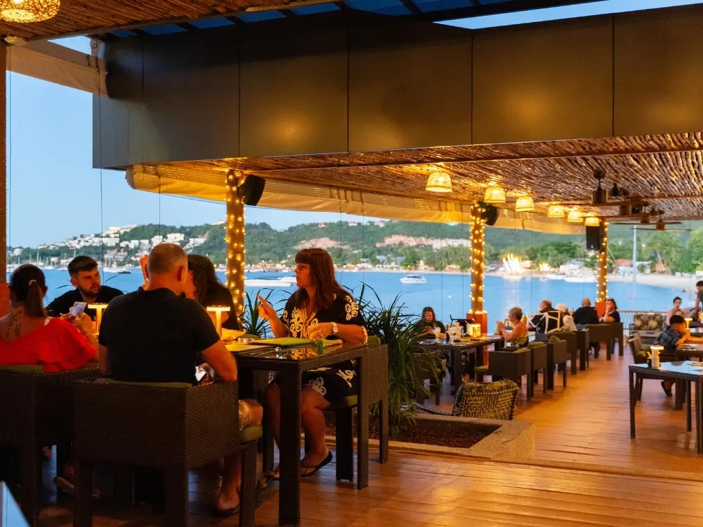 Tropikana Beach Bistro - Gallery image 8