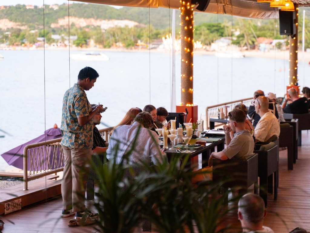 Tropikana Beach Bistro - Gallery image 9