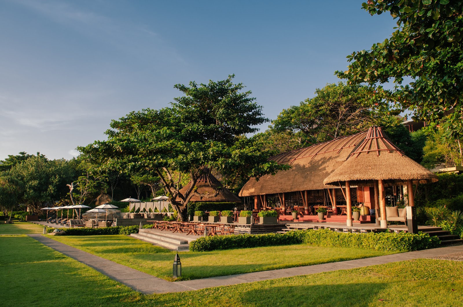 Vana Belle - Panali Restaurant