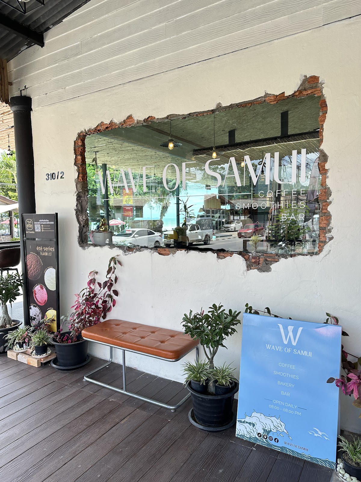WAVE OF SAMUI CAFE