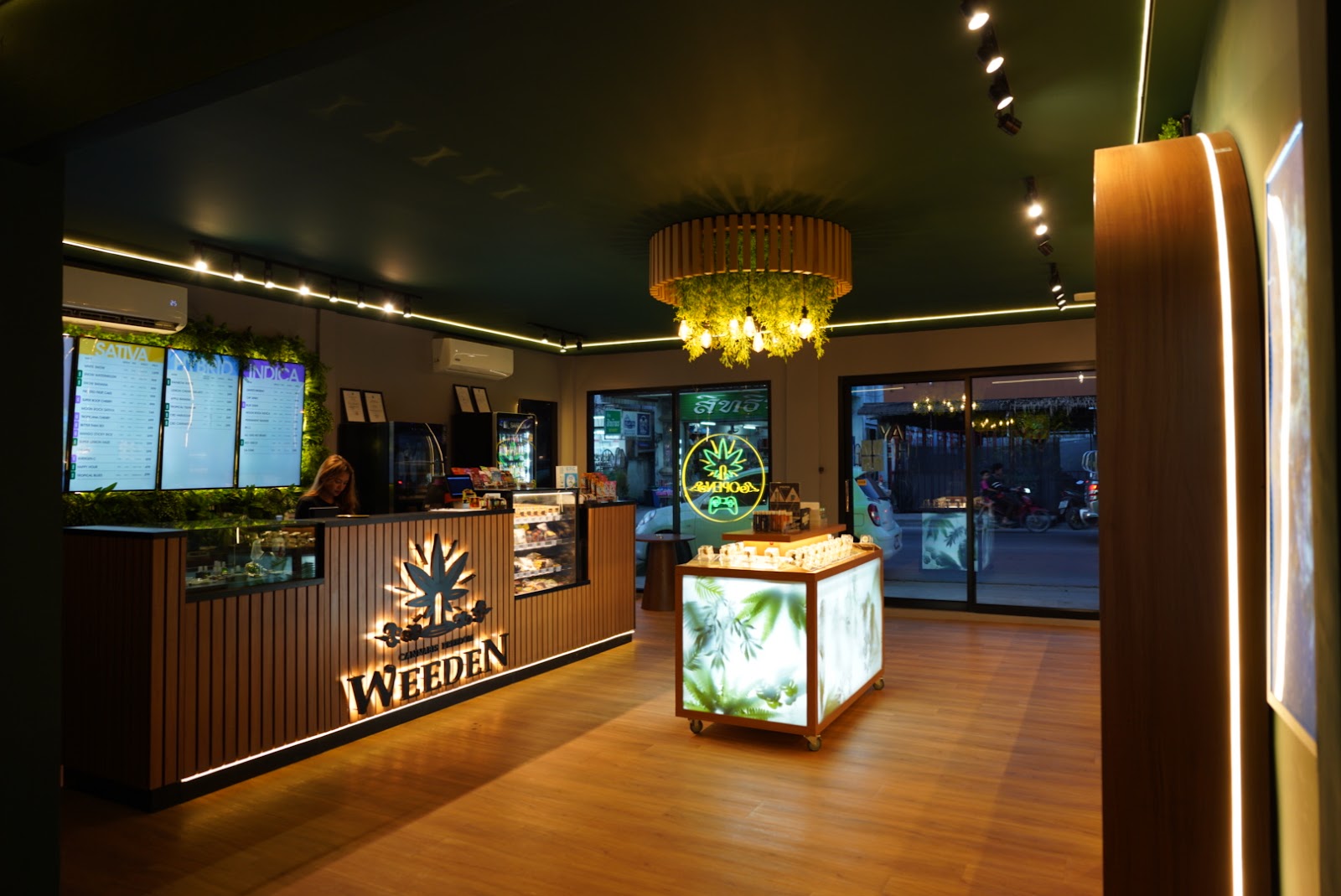 Weeden - Gallery image 4